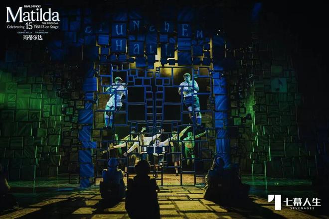 音乐剧凭什么横扫101项国际大奖？新葡京娱乐这部让成年人哭崩的合家欢(图15)